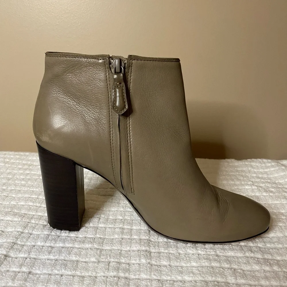 Tory Burch Women’s Leather Ankle Boots